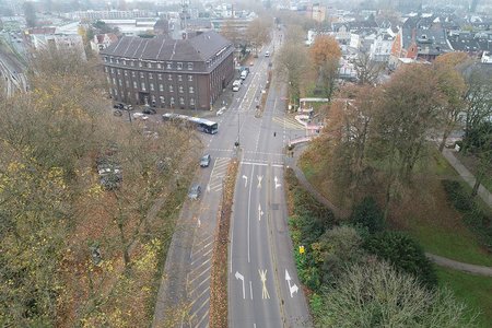 Freiheitsstraße in Fahrtrichtung nach Mönchengladbach - Stand: 16.11.2021