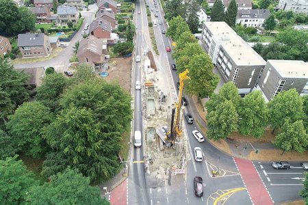 Bick ins Baufeld – Herstellung der Bohrpfahlwände Stand: 11.07.2019 