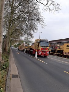 Bohrkopf auf Transportfahrzeug Stand: 28.04.2021